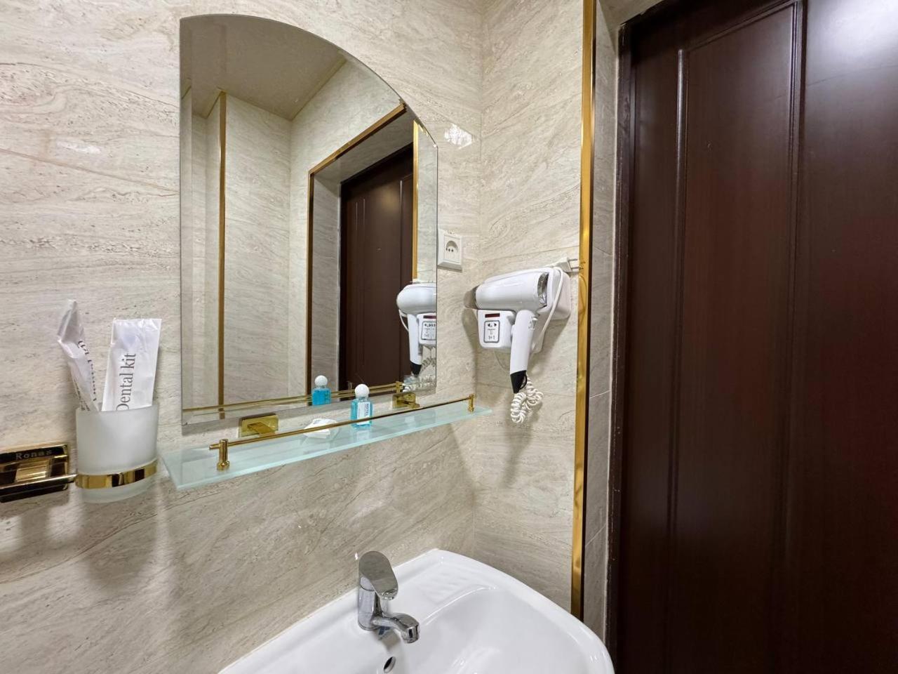 Sv Hotel Tashkent Exterior photo