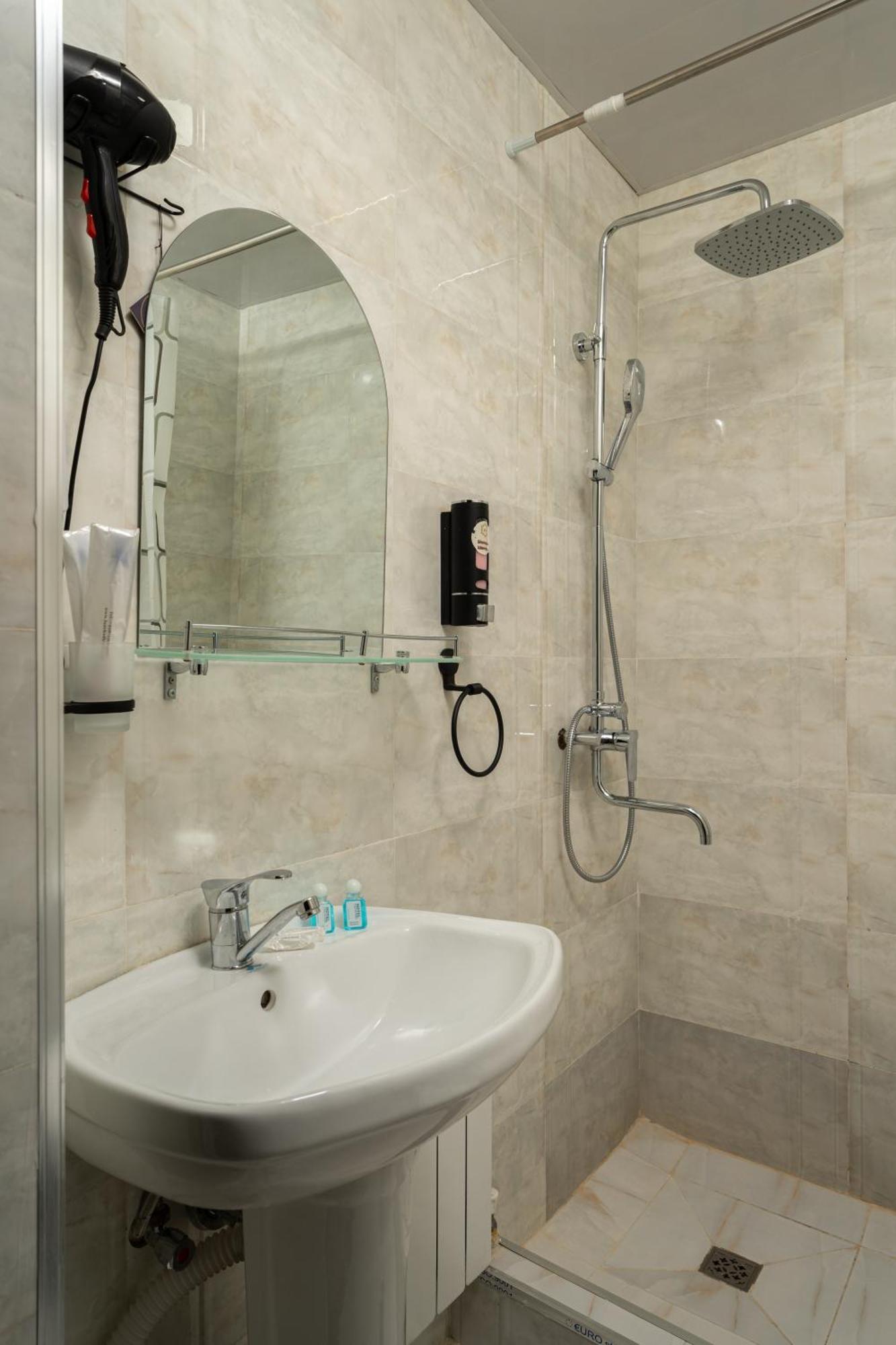 Sv Hotel Tashkent Room photo